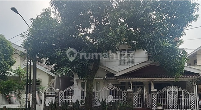 Nice and affordable house in Sector 3 - Bintaro, South Tangerang, Freehold Certificate