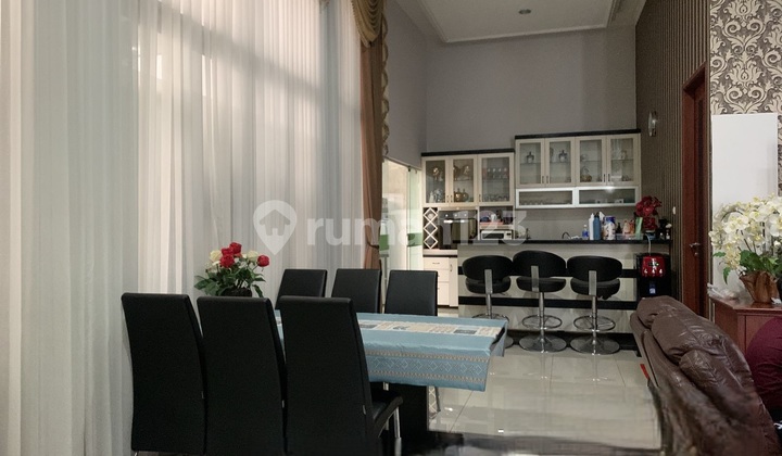 Rumah 2 lantai sangat bagus Villa Serpong Tangerang Selatan, SHM 2
