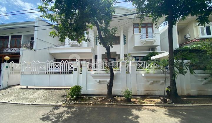 Rumah Setiabudi, Jakarta Selatan Bagus SHM Unfurnished