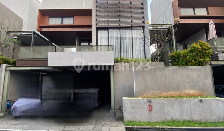 Jual Town House Mewah & Eksklusif di Mayang 8 Residence - Bintaro