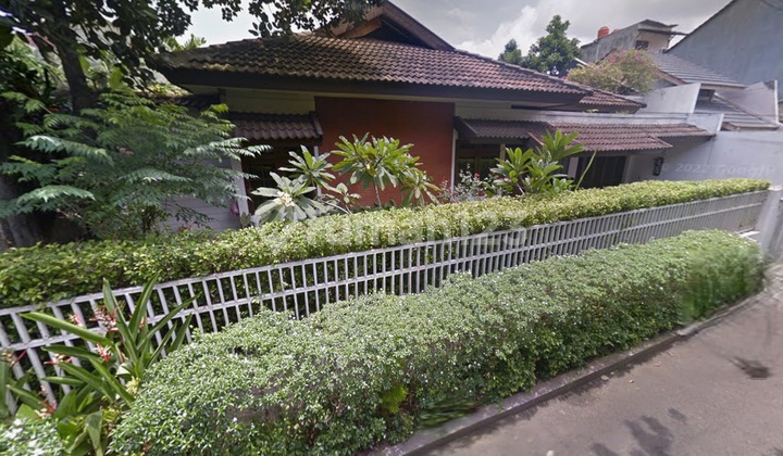 Rumah Klasik Jl Jaya Mandala VI (dekat Dukuh Patra) - Jakarta Selatan, SHM, 371 m2 2
