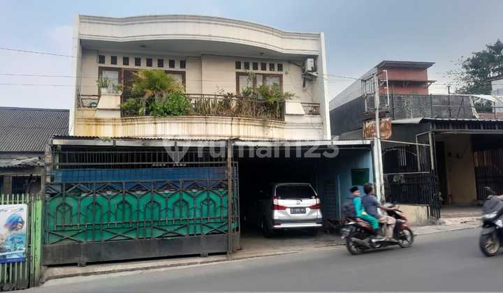 Rumah Pinggir Jalan Raya Pondok Aren ( Cocok untuk Usaha ). Tangsel