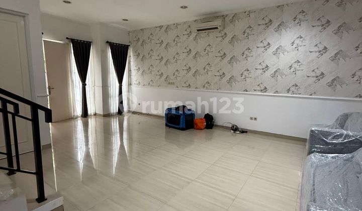 Dijual Rumah Cantik Dalam Cluster di Duta Garden, Tangerang
