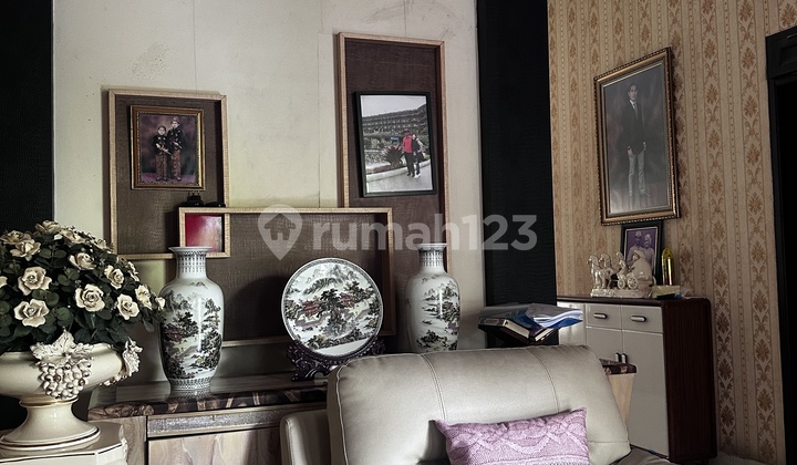 Rumah 2 Lantai di Villa Dago ,Tangerang Selatan 2