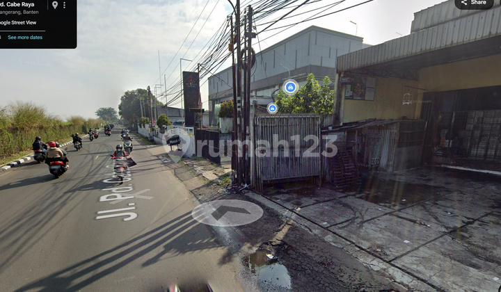 Tempat Usaha Ramai di Jalan Raya Pondok Cabe Tempat Usaha Ramai di Jalan Raya Pondok Cabe