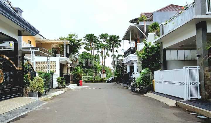 Rumah Rasa Villa with the Most Beautiful Shabby Chic Kitchen 2