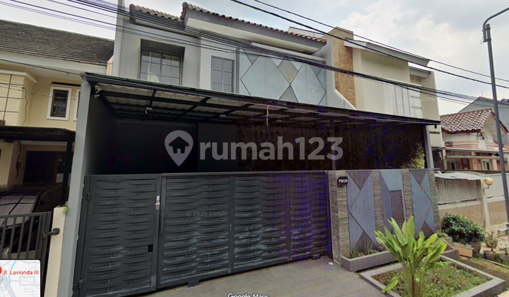 Rumah Asri BSD Sektor 1-5 Cluster Lavionda . Serpong 1