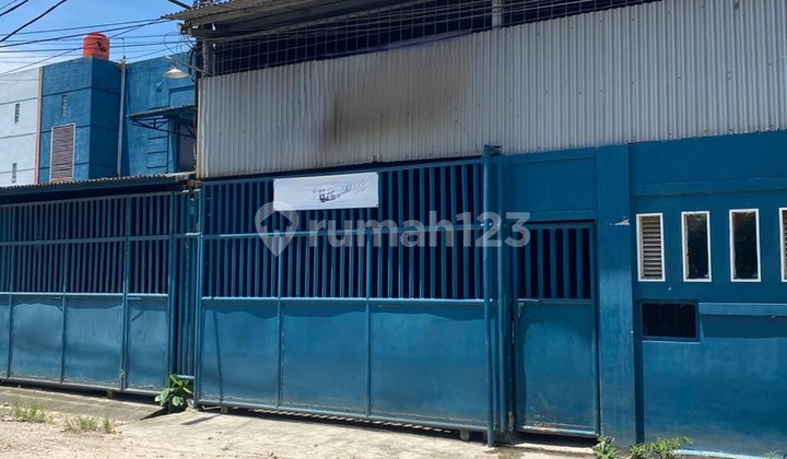 GUDANG SIAP PAKAI DI JATIUWUNG , TANGERANG