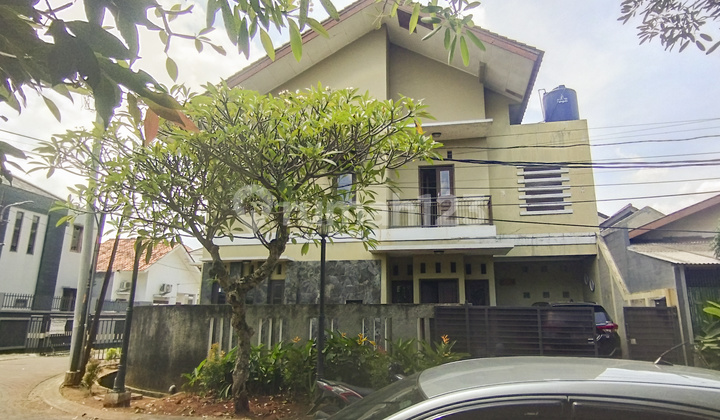 Rumah Cantik di Bumi Serpong Damai - Tangsel 1