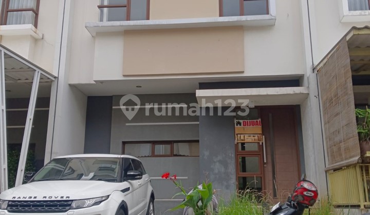 RUMAH CANTIK 2 LANTAI di SERPONG, TANGERANG SELATAN. RUMAH CANTIK 2 LANTAI di SERPONG, TANGERANG SELATAN.