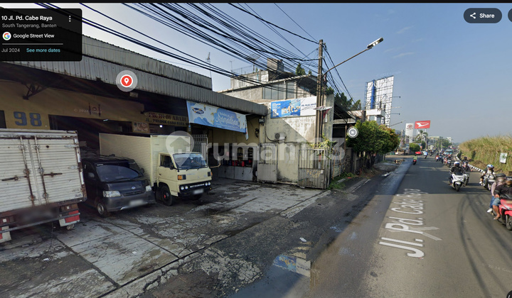 Tempat Usaha Ramai di Jalan Raya Pondok Cabe Tempat Usaha Ramai di Jalan Raya Pondok Cabe