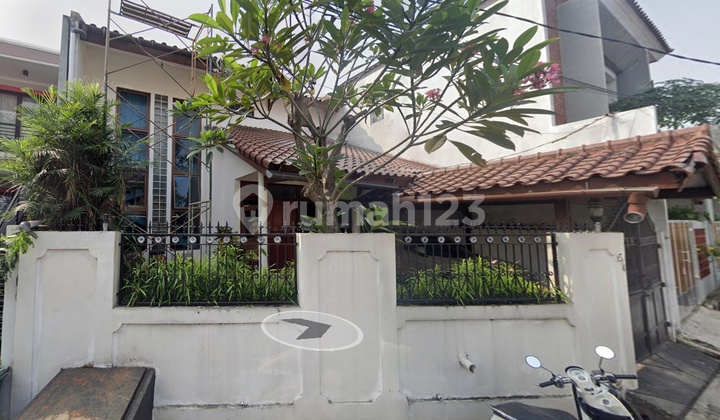 Rumah Cantik di Puri Flamboyan Kencana, Rempoa 2