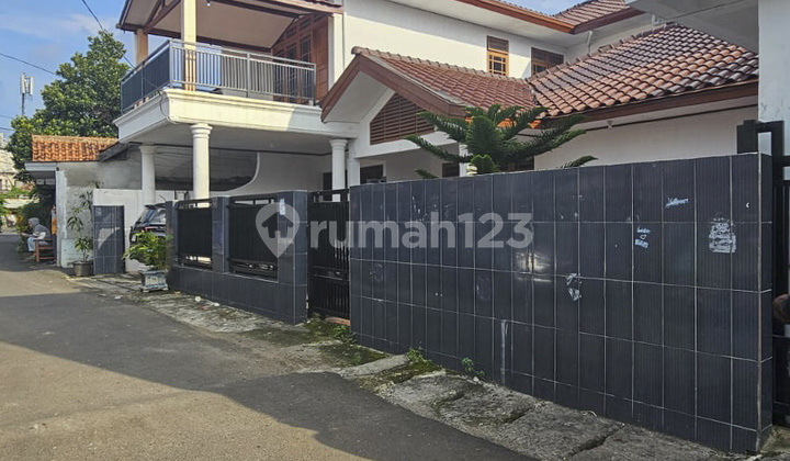 RUMAH 2 LANTAI DI PESANGGRAHAN , JAKARTA SELATAN