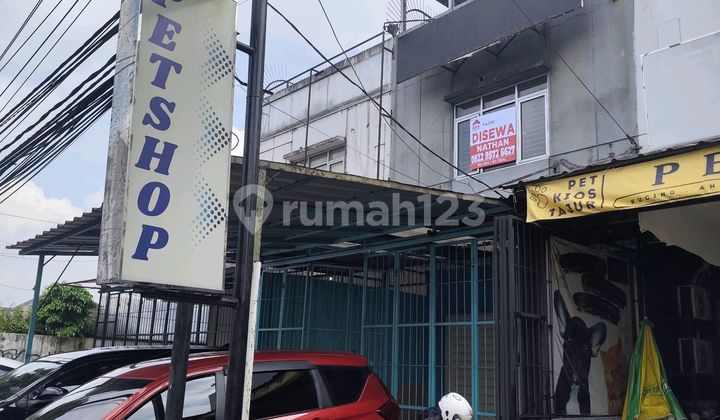 For Rent: Strategic and Busy Shop House in Tajur, Bogor
