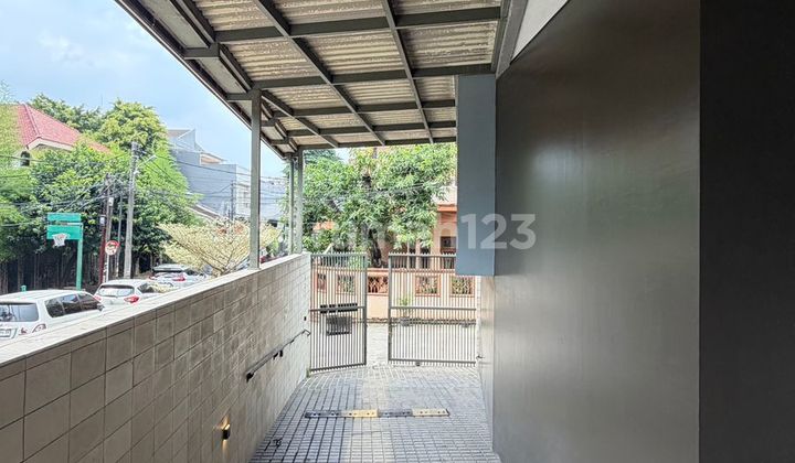 Dijual Rumah Baru di Kembangan Baru Jakarta Barat Puri Indah Siap Huni Semi Furnish 2