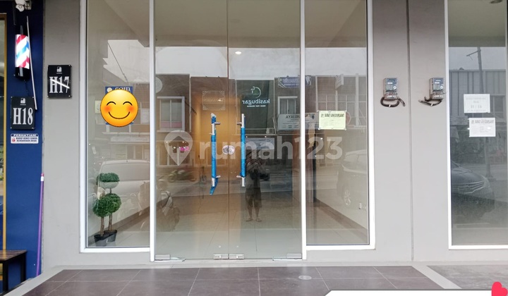 For Sale Ruko Commpark Kota Wisata Cibubur 60.0 m²