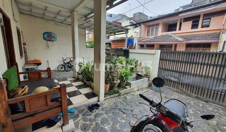 Rumah 2 Lantai di Lokasi Strategis Tebet Timur 2