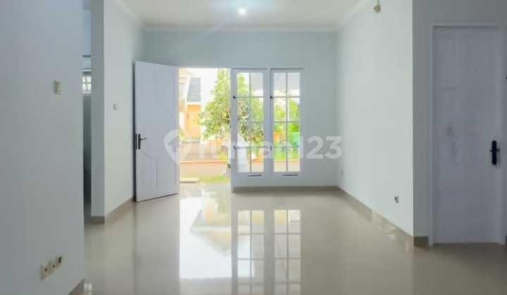 QUICK SALE – READY-TO-OCCUPY HOUSE IN AN EXCLUSIVE CLUSTER OF KOTA WISATA QUICK SALE – READY-TO-OCCUPY HOUSE IN AN EXCLUSIVE CLUSTER OF KOTA WISATA