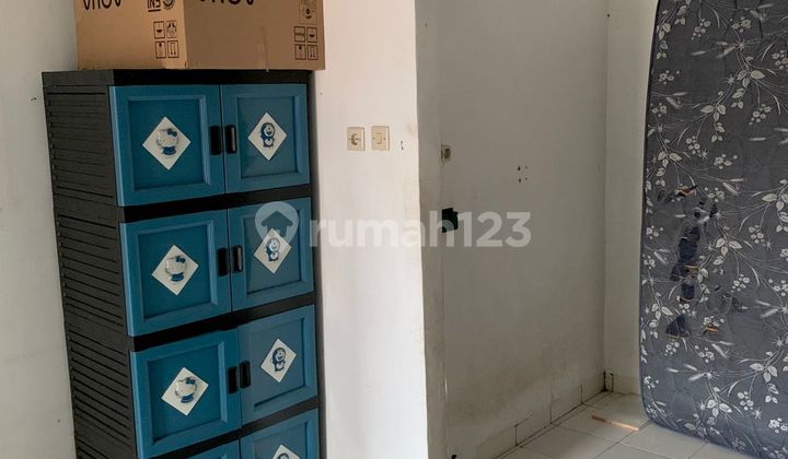 For Sale, Move-In Ready House Located in the Scbd Senopati Area, 2