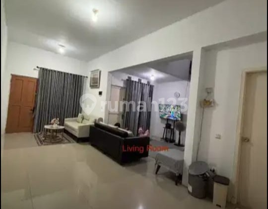 For Sale Ready-to-Live House Located in Nusaloka Bsd City 2