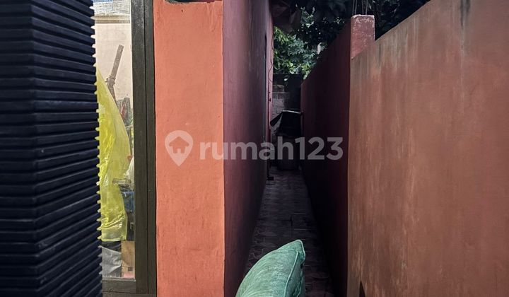 For Sale Ready-to-Occupy House Located in Depok, Limo 2