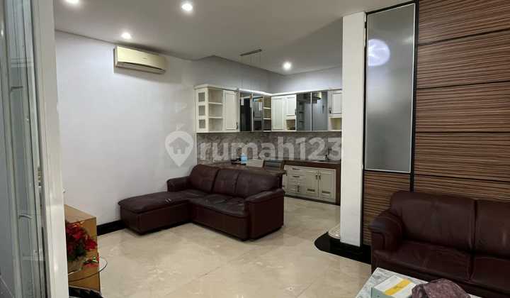 DIJUAL CEPAT RUMAH TANJUNG DUREN UTARA, JAKARTA BARAT