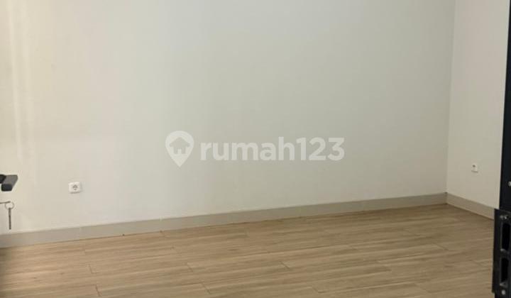 Dijual Cepat Rumah Nyaman Baru Bangun Bebas Banjir, Minimalis Modern di Pulo Asem Rawamangun Jakarta Timur 2