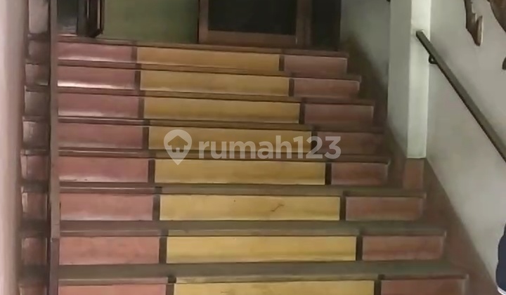For Rent 2-Storey Shop House in Surabaya Business Center 2