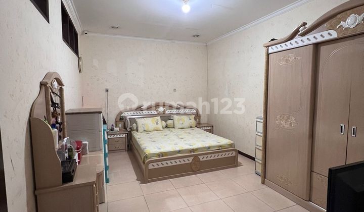 Well-Maintained Move-In Ready House in the City Center Near Modern Market, Near Lanmard, Near Several Malls, Several International Schools, Hospitals, Etc.
