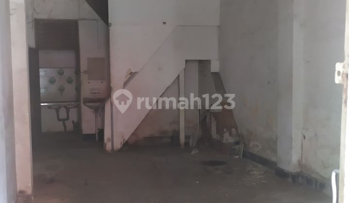 For Rent Shop House in Surabaya City Business Center Kembang Jepun 2