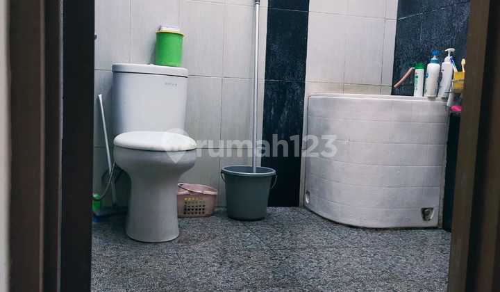 For Sale: 3-Story House Near Toll Road in Galaxy Bekasi 2