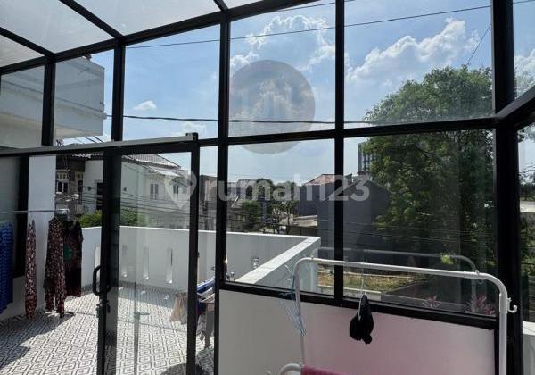 Rumah Kosan Hook di Depok  2