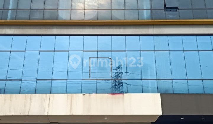 For Rent 4-Storey Strategic Shop House in Bintang City, Bekasi 1