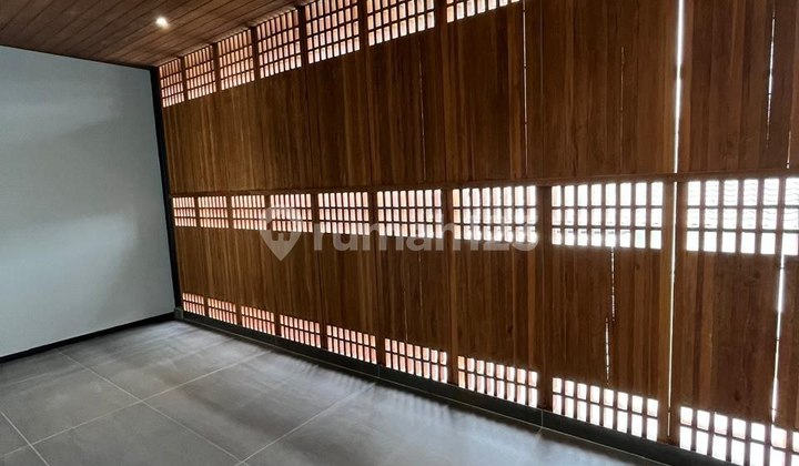 Rumah Mewah Tropical Zen - View Danau Di Koya Baru Parahyangan  2