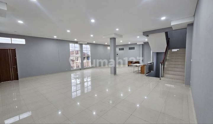 For Rent Strategic Shop House in Central Lembang | 14 M Width | 10,600 W Electricity 2