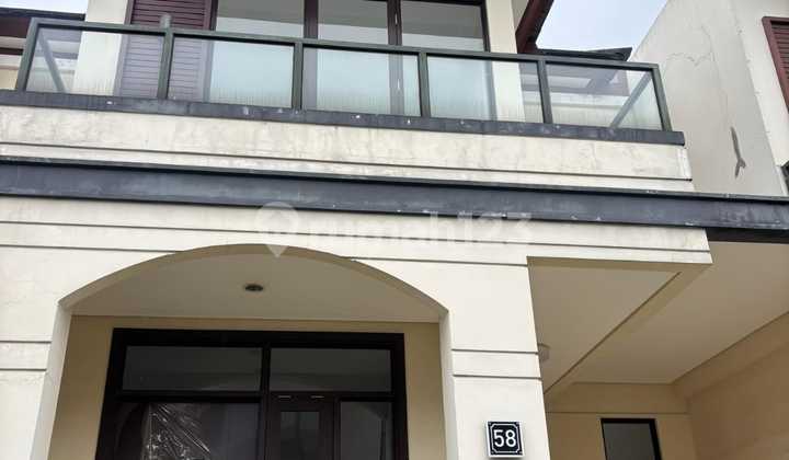 Dijual atau Sewa Rumah 2 Lantai di Lavon Cikupa Harga 900 Juta Nego