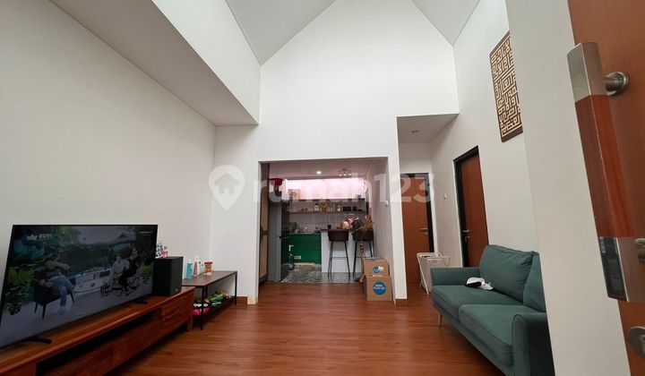 For Rent: 1-Story Semi-Furnished House in Depok, West Java, Ready to Occupy