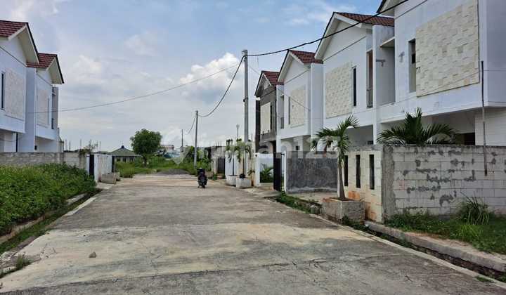 Perumahan Lagoon Town House  2