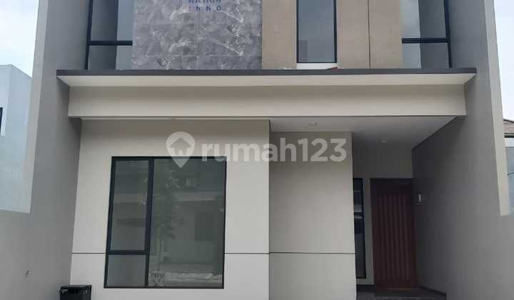 New House in Mekar Wangi