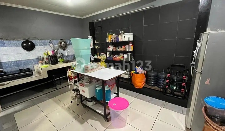 Dijual rumah One Gate System (Pakai kartu akses) komplek Sariwangi Bandung barat 2