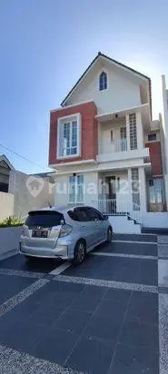 Dijual rumah scandindinavia Komplek sariwangi Atas Dijual rumah scandindinavia Komplek sariwangi Atas