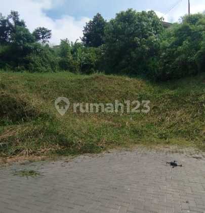 For sale exclusive land plot in Pondok Hijau