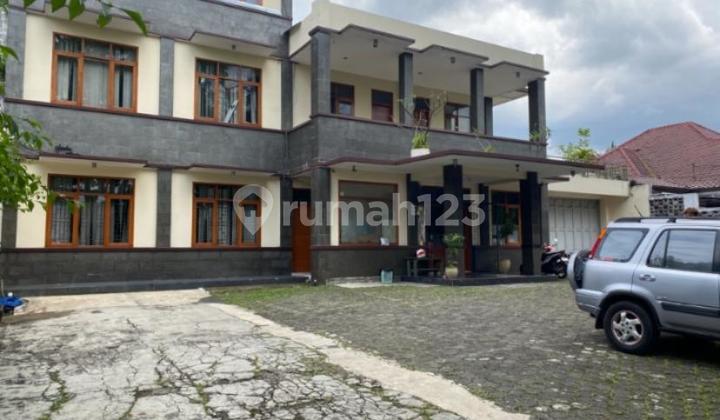 Rumah Mainroad Jl Supratman Bandung Kota