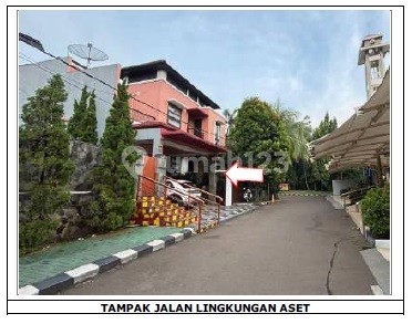 Rumah Asri di Pesona Khayangan Depok 2