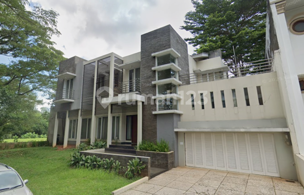 Rumah Asri di Raffles Hills Cibubur dijual Murah !  2