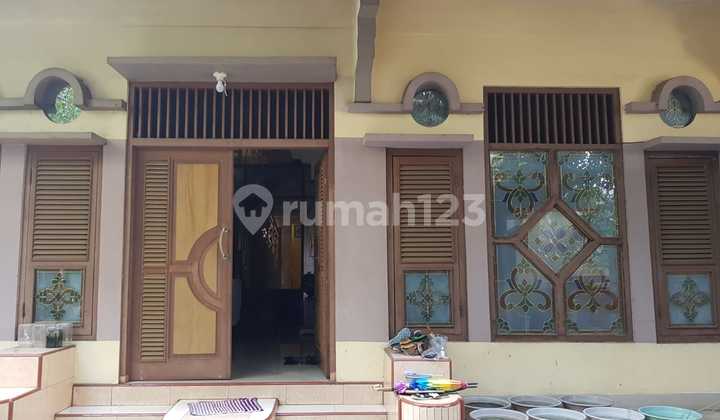 Rumah luas dijual Murah di Kramat Jati Jakarta Timur Rumah luas dijual Murah di Kramat Jati Jakarta Timur