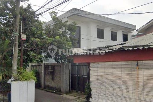 Rumah dengan Halaman Luas di Depok, dijual Murah Melalui Lelang 2