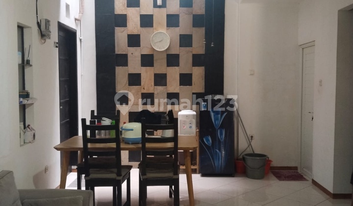 House for Boarding for Sale in Sector 5 1