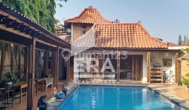 Rumah Bagus dengan Swimming Pool Siap Huni di River Park Bintaro dengan Swimming Pool 2