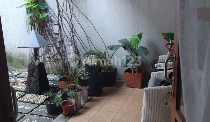 Dijual Rumah Modern 2 Lt, Di Batununggal Mulia 2